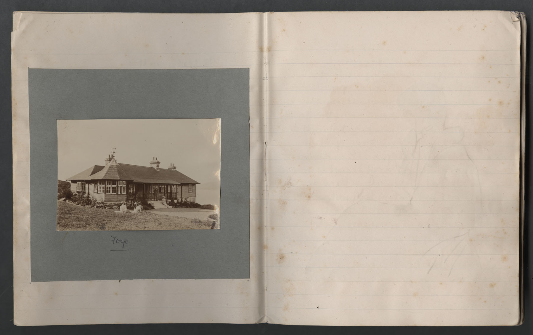 Ruth Martin Carvill's mid-1902 Journal. Photo of Foye House.